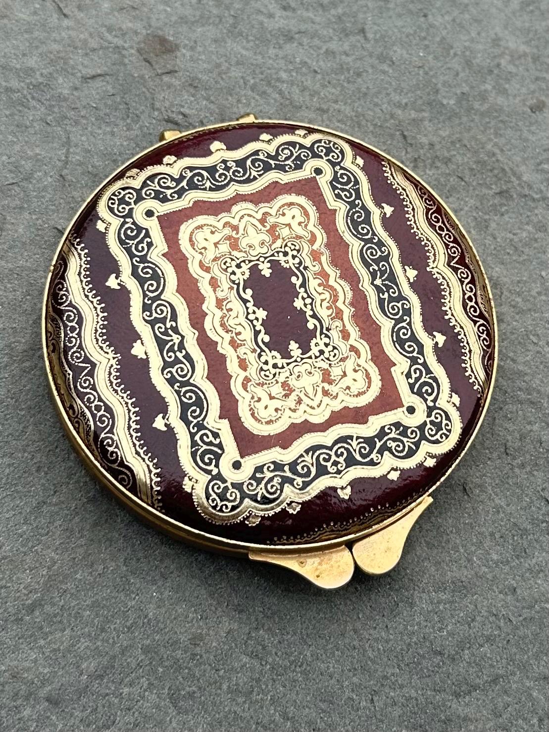 Vintage Circa 1940s 1950s Florentine Gold Embossed Maroon Italian Genuine Leather Mirror Powder Compact Midcentury | NEVER USED