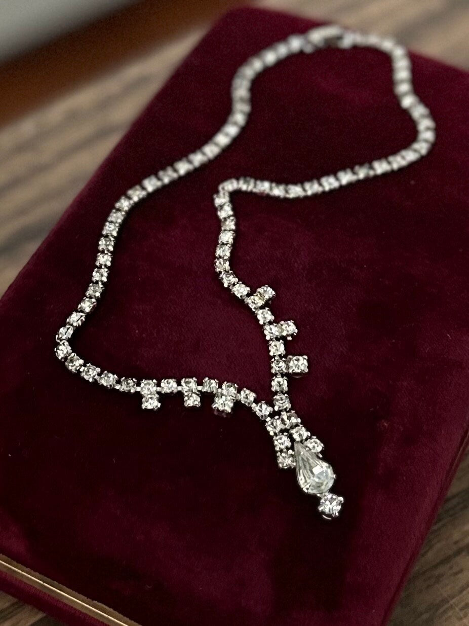 Vintage 1950s Clear Glass Rhinestone Teardrop Choker Necklace Collar 15” Evening Wedding Jewelry