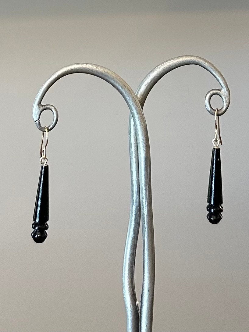 Vintage Unique Carved Black Lacquered Wood Teardrop Dangle Earrings 1/20 14k GF Gold Filled Ear Wire