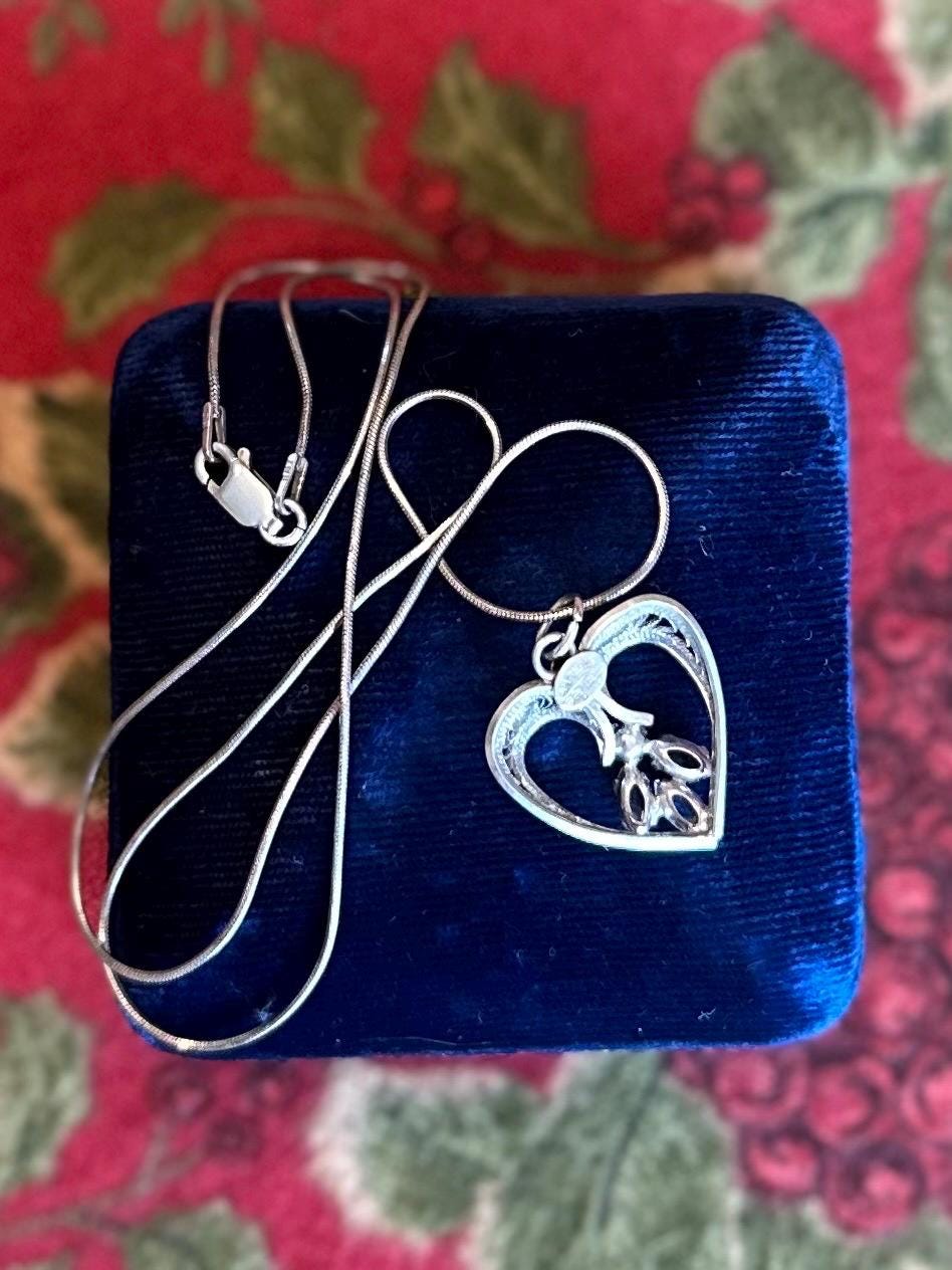 Vintage Midcentury Signed AmLee Sterling Silver Filigree & Clear Rhinestone Heart Pendant Necklace 18.1”