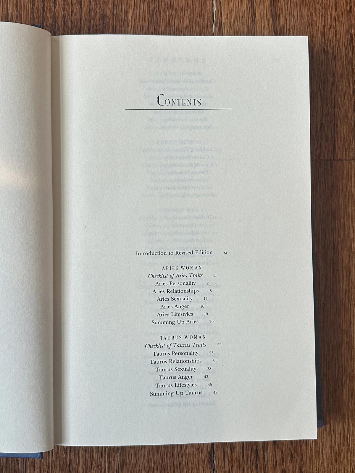 1996 Sex Signs: Every Woman's Astrological & Psychological Guide Hardcover Book