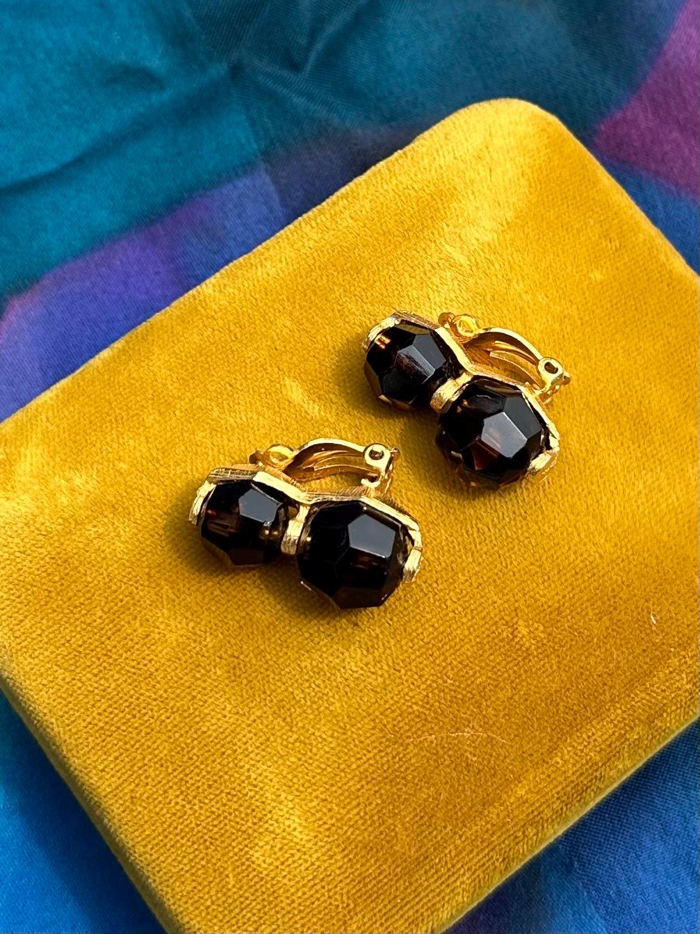 Vintage 1950s Signed JONNE Schrager Gold Tone & Brown Tortoise Faceted Glass Clip-on Earrings Midcentury