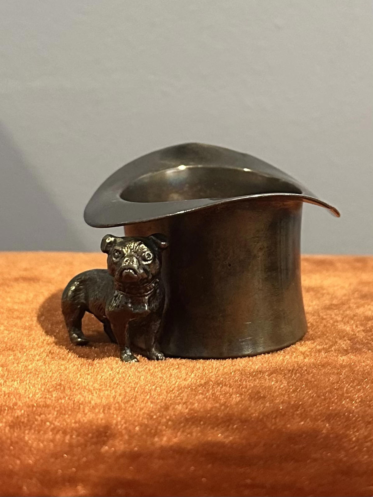 Antique Victorian Pairpoint Mfg Co. Silver Plate Figural Top Hat English Bulldog Toothpick Holder