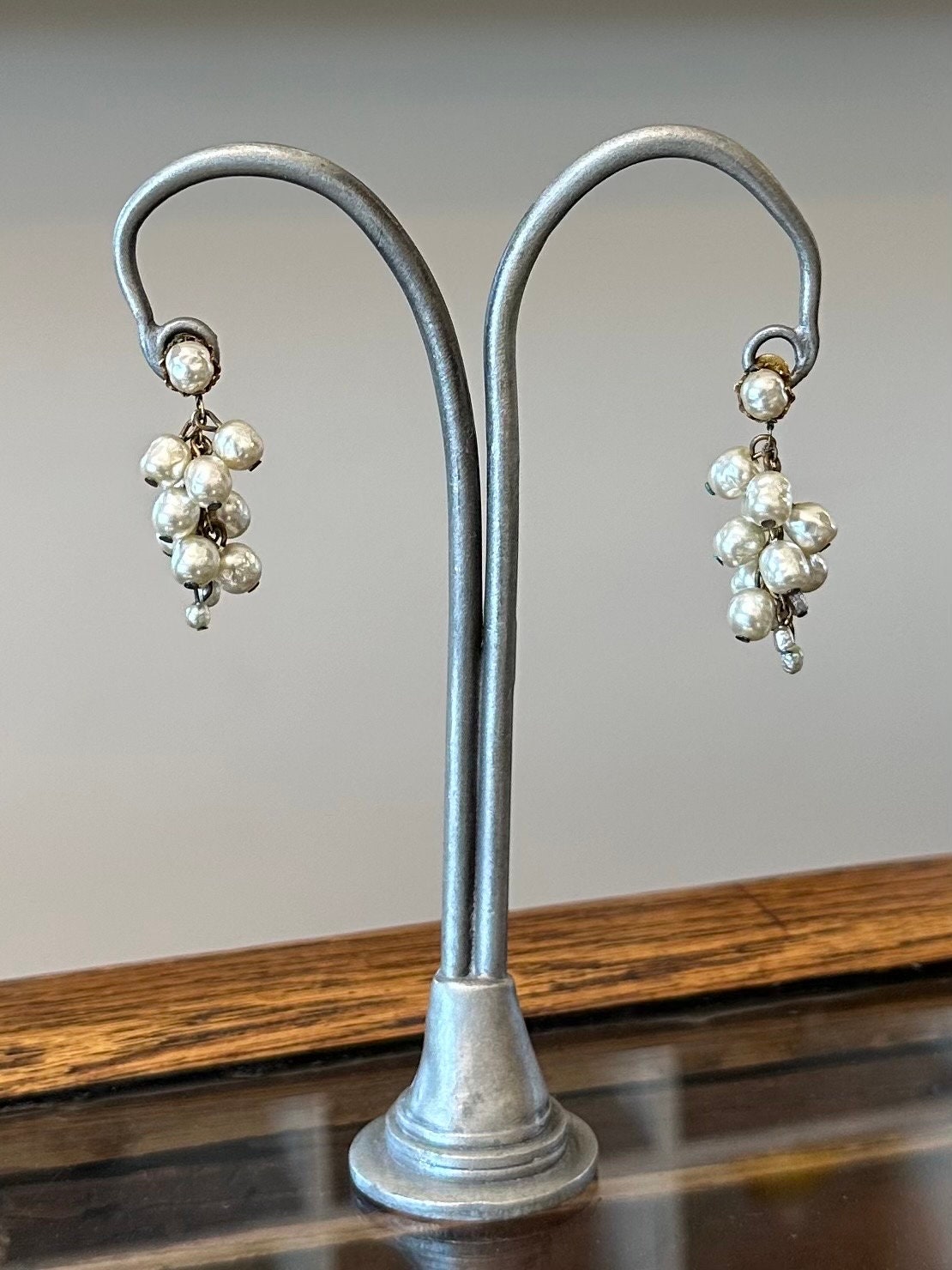 Vintage Signed Miriam Haskell Baroque Faux Pearl Cluster Dangle Earrings Gold Tone