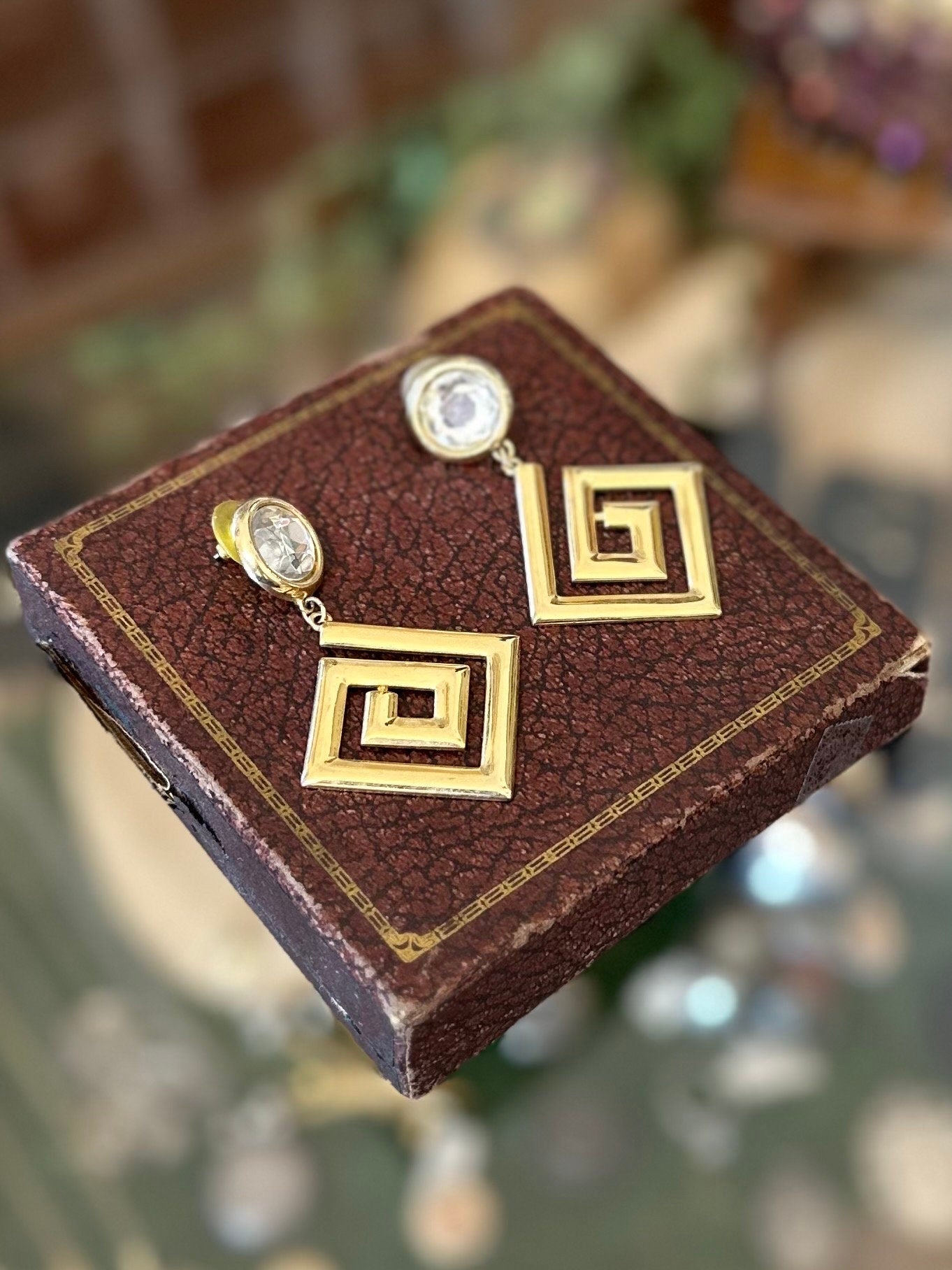 Vintage 1980s Signed JJ Jonette Gold Tone Abstract Geometric Faceted Rhinestone Dangle Statement Earrings