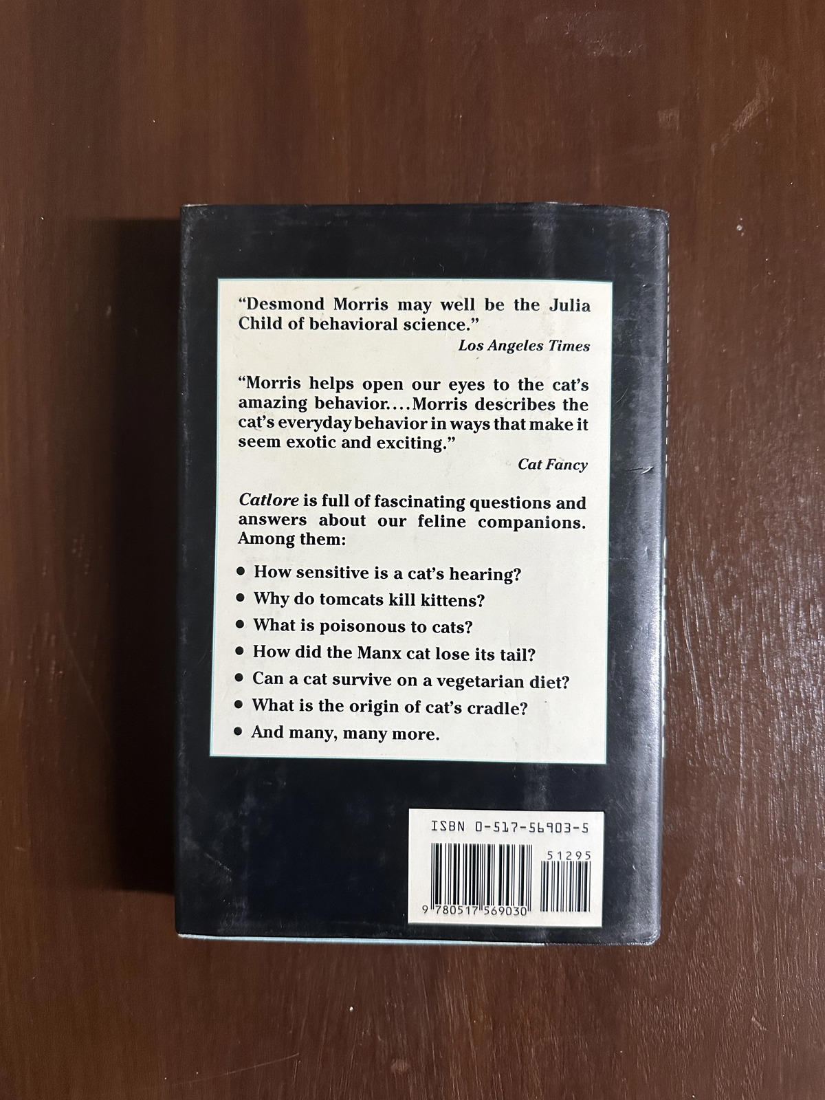 1987 CATLORE by Desmond Morris Hardcover Book with Dust Jacket | First American Edition