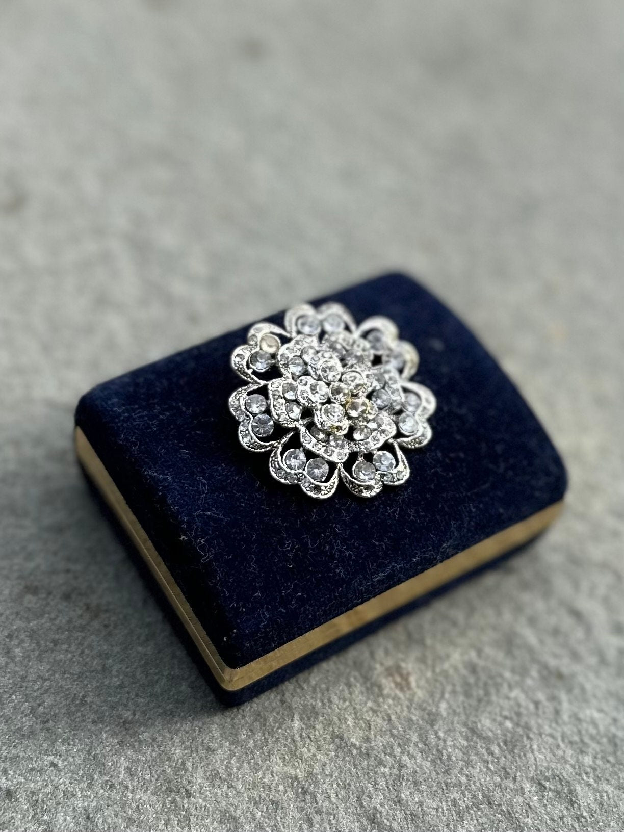 Vintage Floral Brooch Pin Clear Rhinestones Silver Tone 1.5”