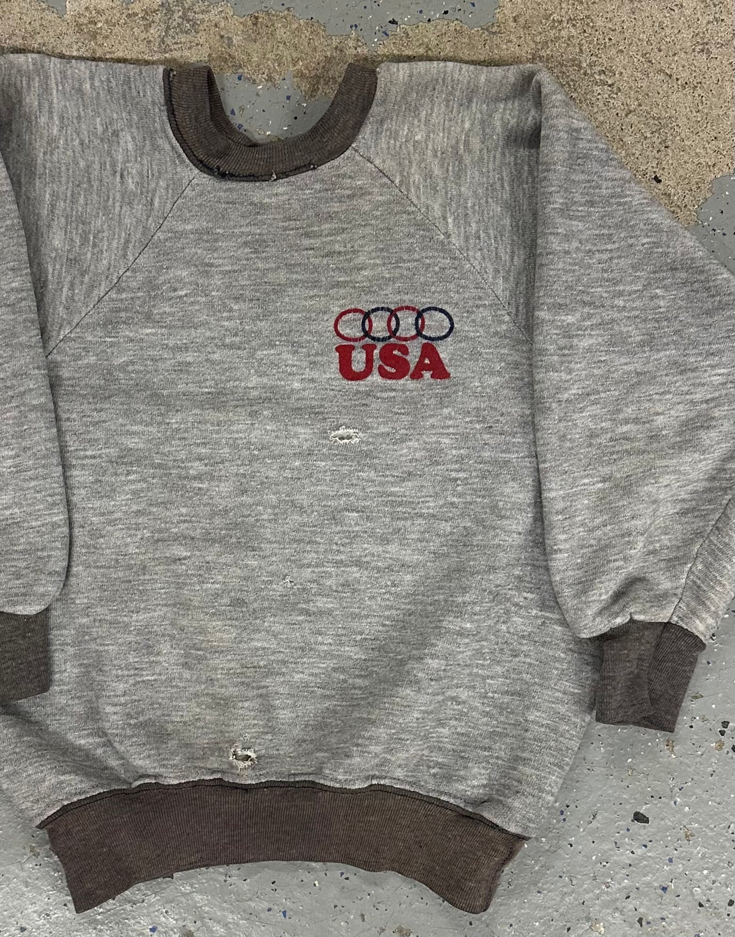 1980s Thrashed USA Olympics Kids Raglan Crewneck Sweatshirt
