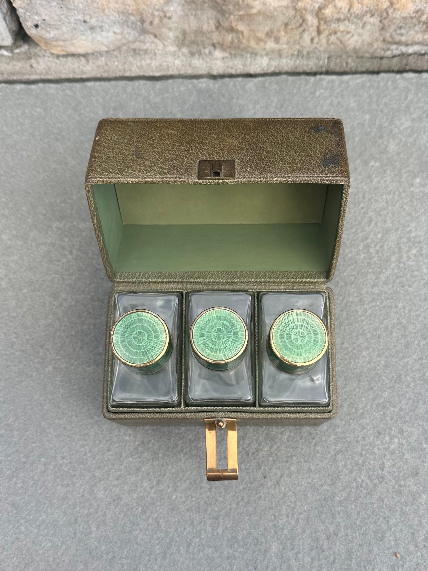 Art Deco 1920s 1930s German Guilloche Enamel & Glass Travel Perfume Cologne Bottles in Green Traveling Case
