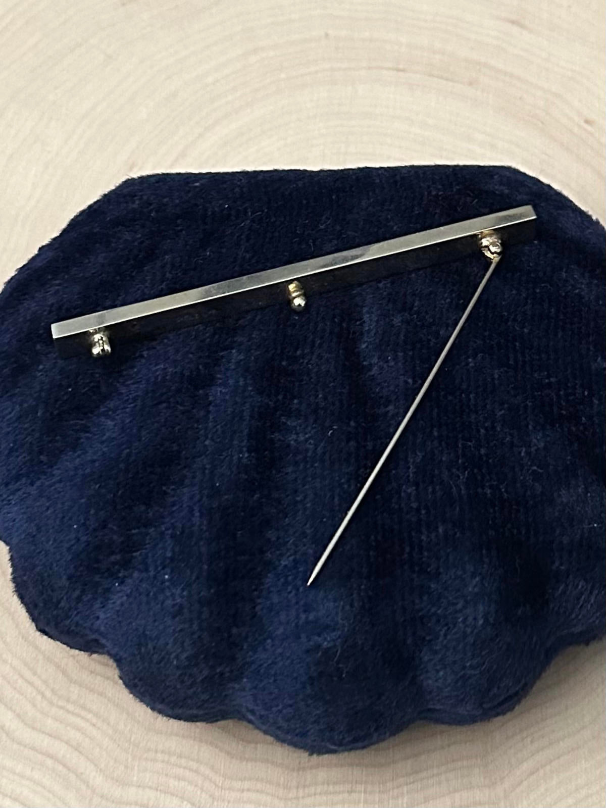 Vintage Signed CASTLECLIFF Gold Tone Minimalist Bar Brooch Rare