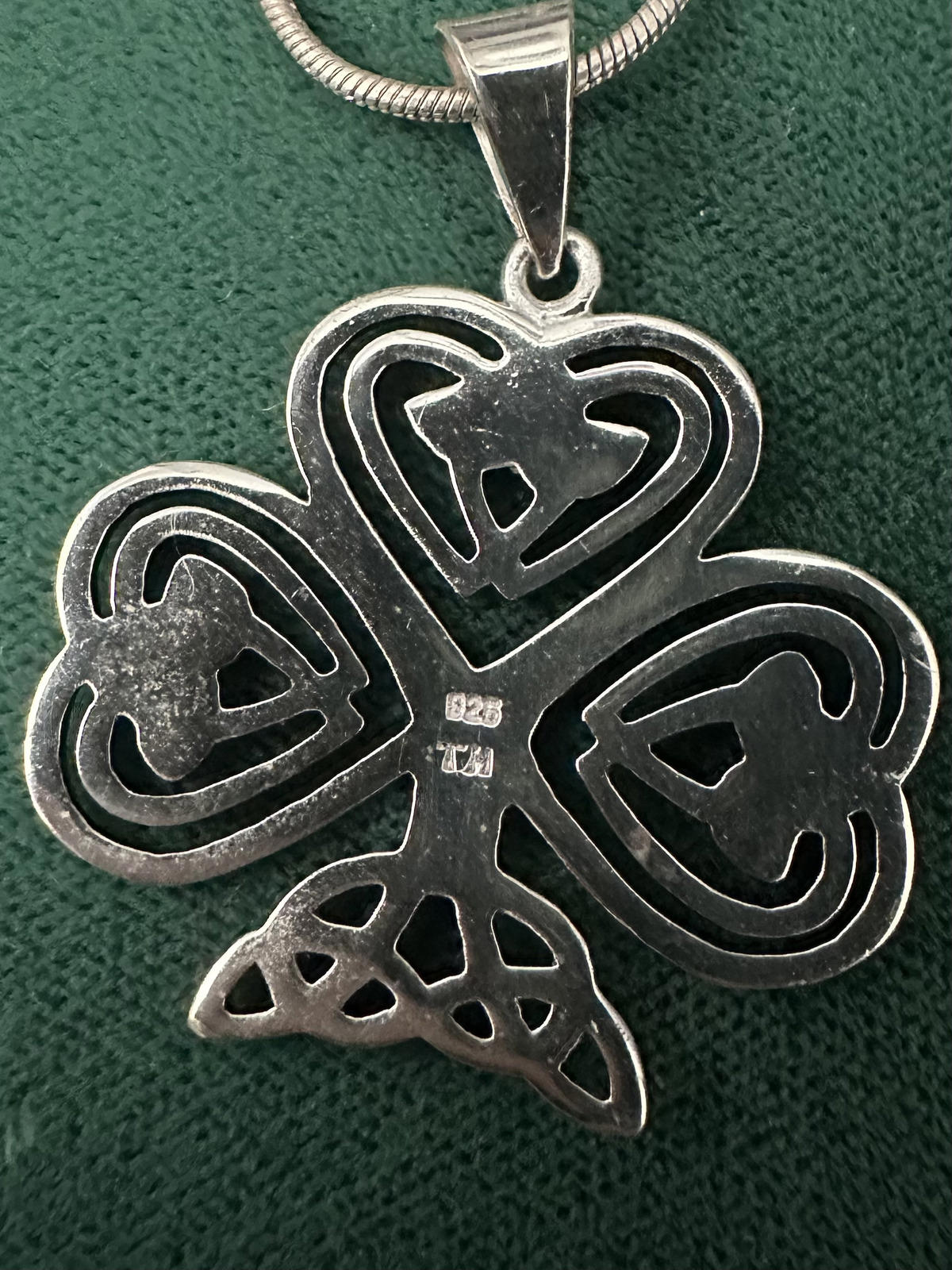 Vintage Sterling Silver Celtic Knot Irish Shamrock Pendant Necklace 16"
