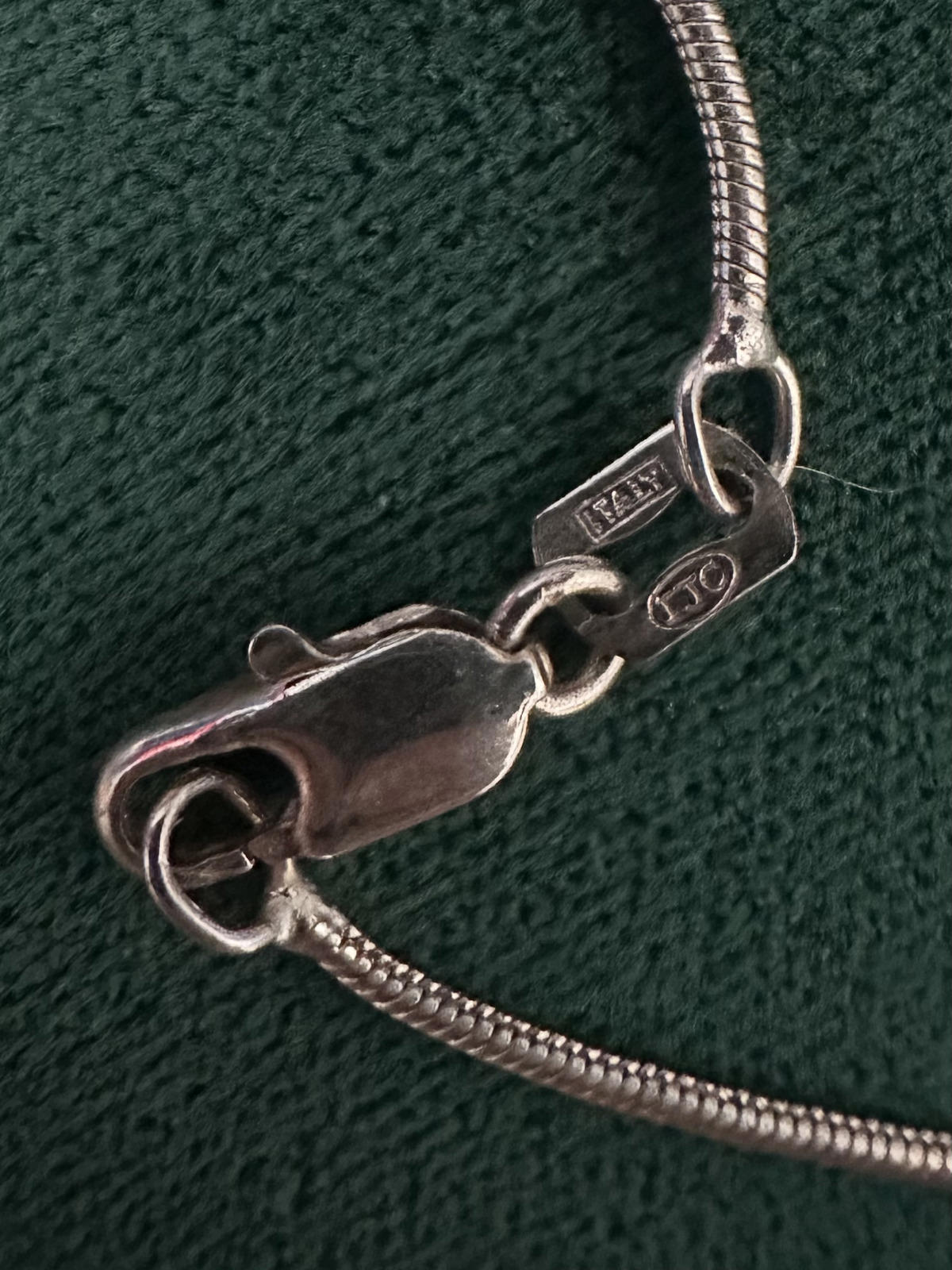 Vintage Sterling Silver Celtic Knot Irish Shamrock Pendant Necklace 16"