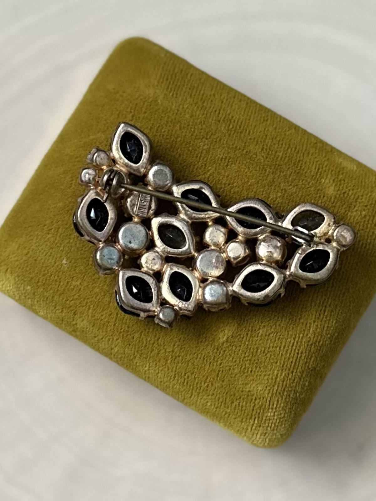 1950s Signed Austria Faceted Rhinestone Brooch Gold Tone & Black