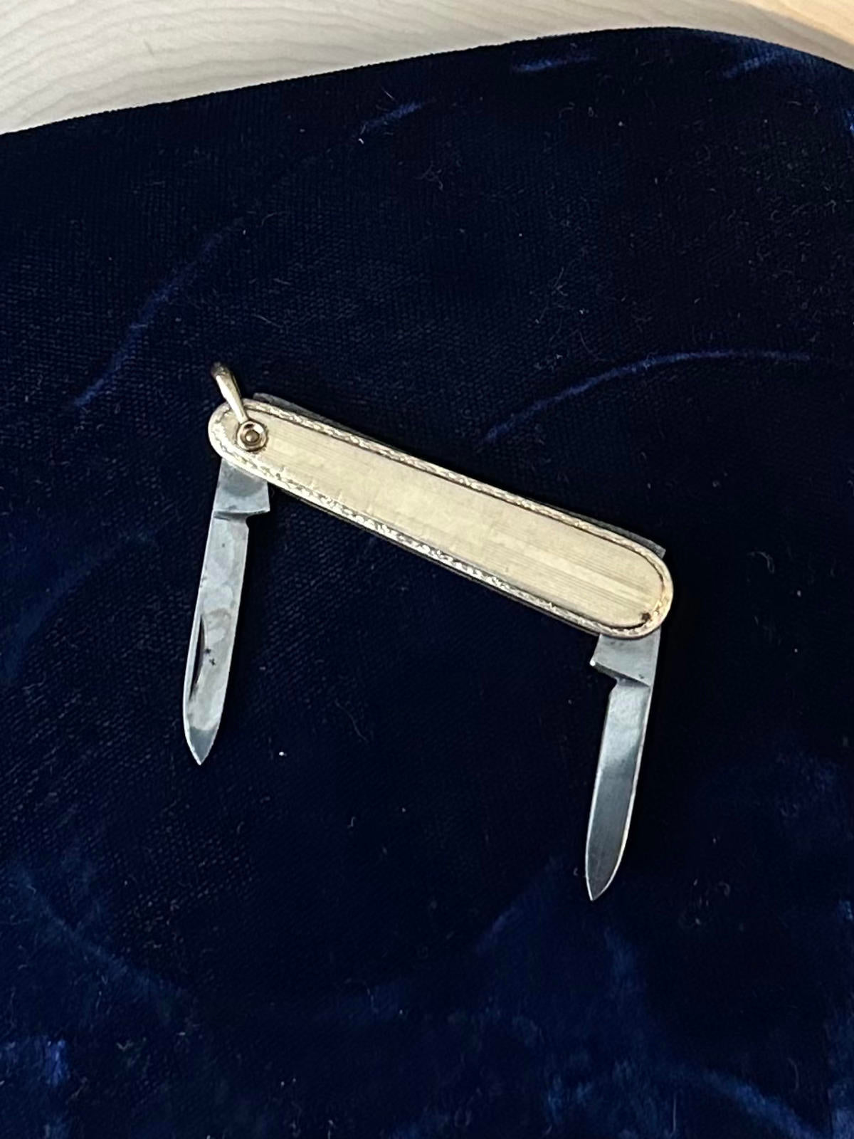 1930s 1940s Art Deco J&CN Co. Quality Gold Filled Pocket Knife 2 Blade