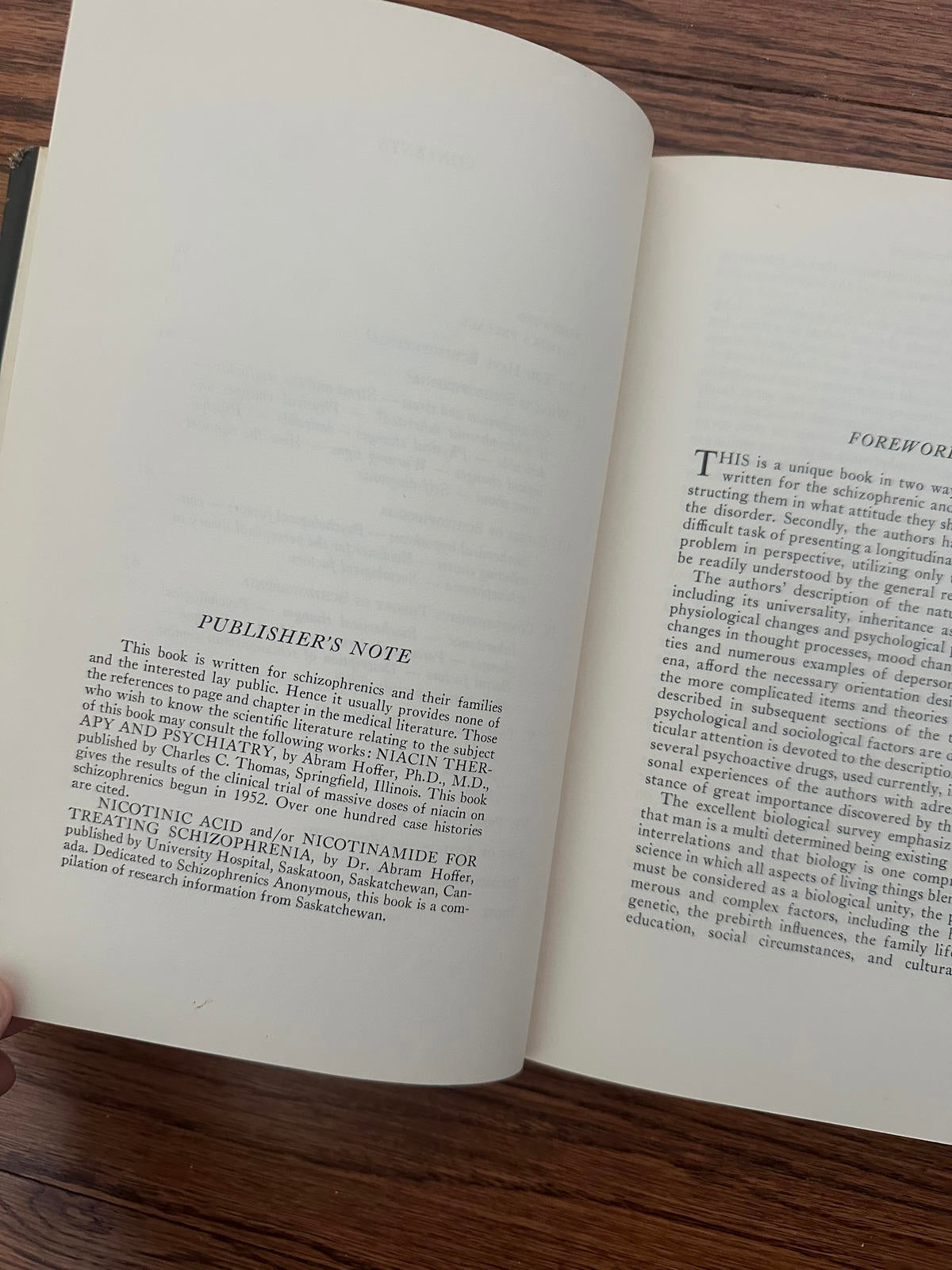 1966 How to Live with Schizophrenia Hardcover Book Abram Hoffer & Humphry Osmond