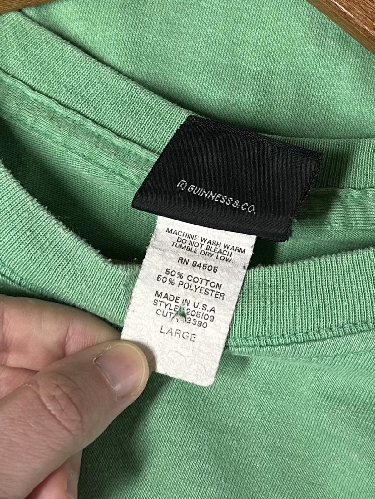 Y2K Guinness Storehouse Est 1759 Shamrock Faded Green Tee Made in USA