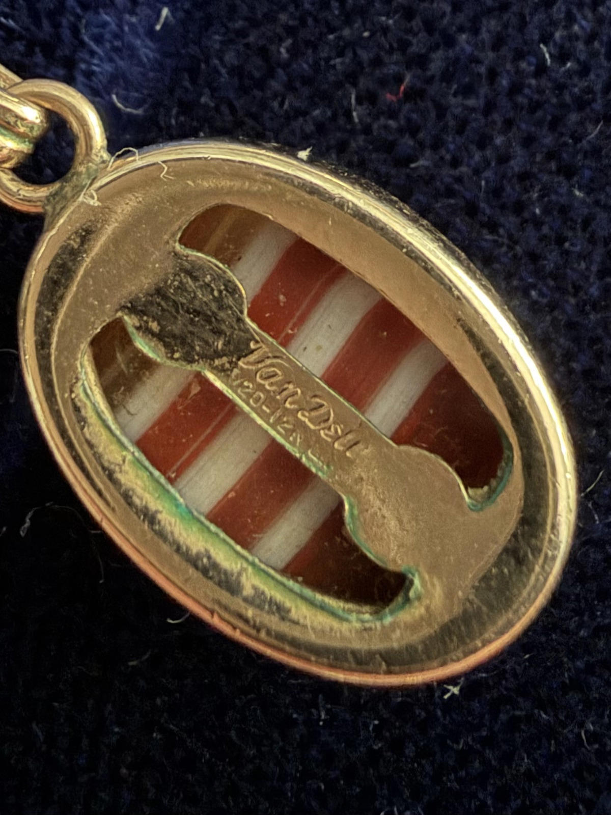 1950s Signed Van Dell 1/20 12K Gold Filled Banded Agate Cabochon Necklace 16"