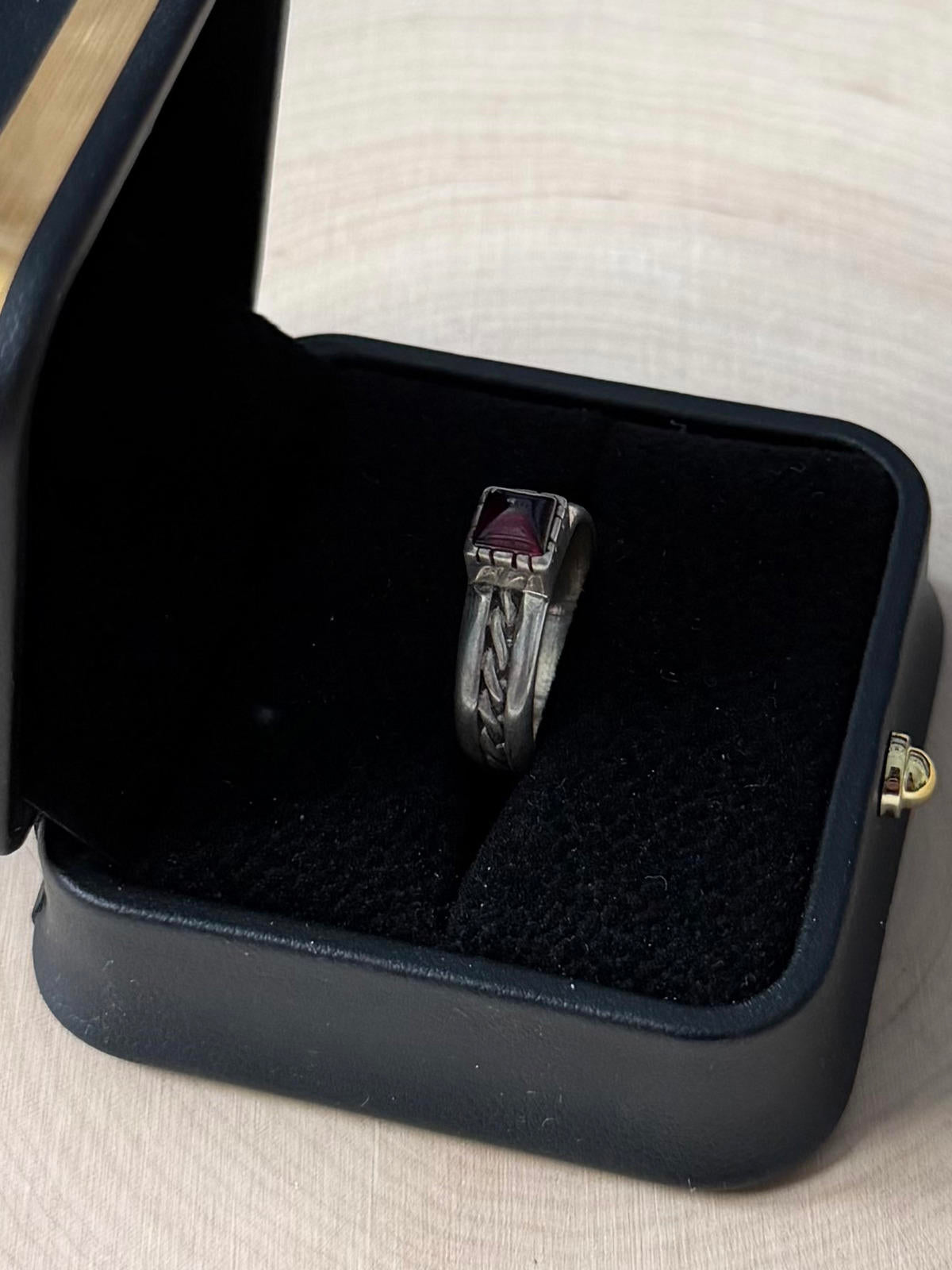 Vintage Sterling Silver Square Garnet Braided Band Solitaire Ring US 5 3/4