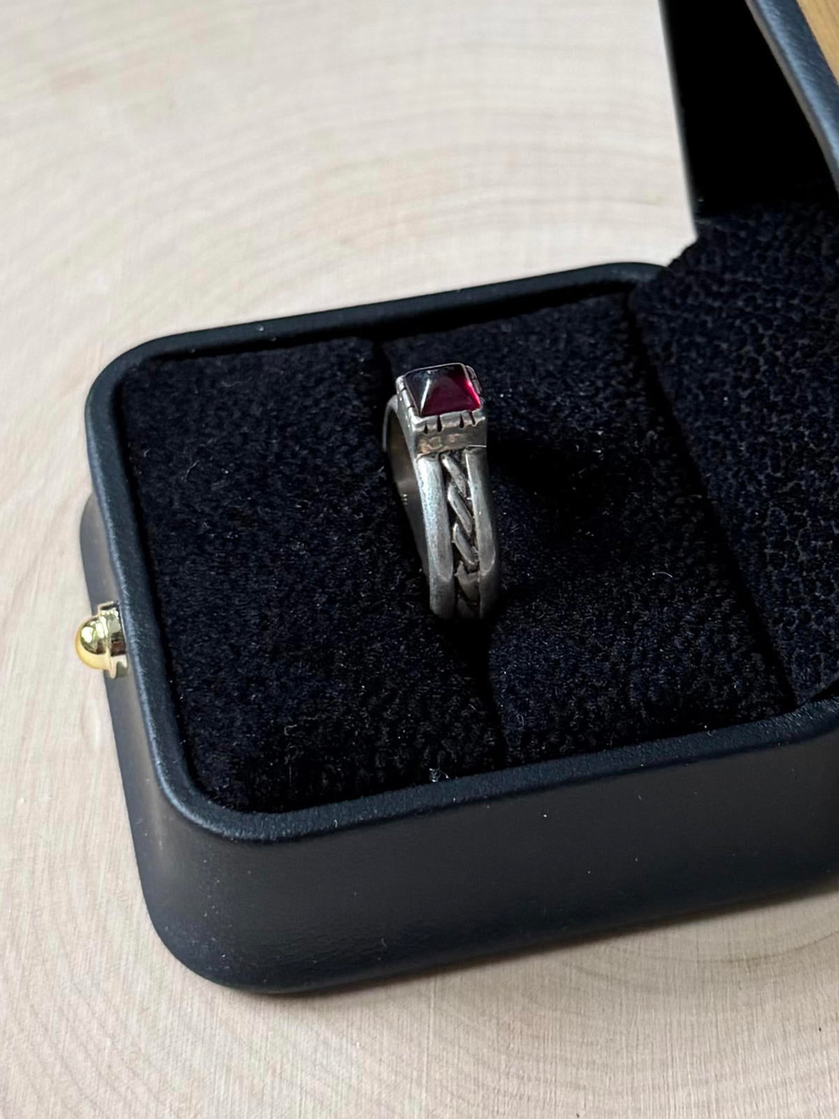 Vintage Sterling Silver Square Garnet Braided Band Solitaire Ring US 5 3/4