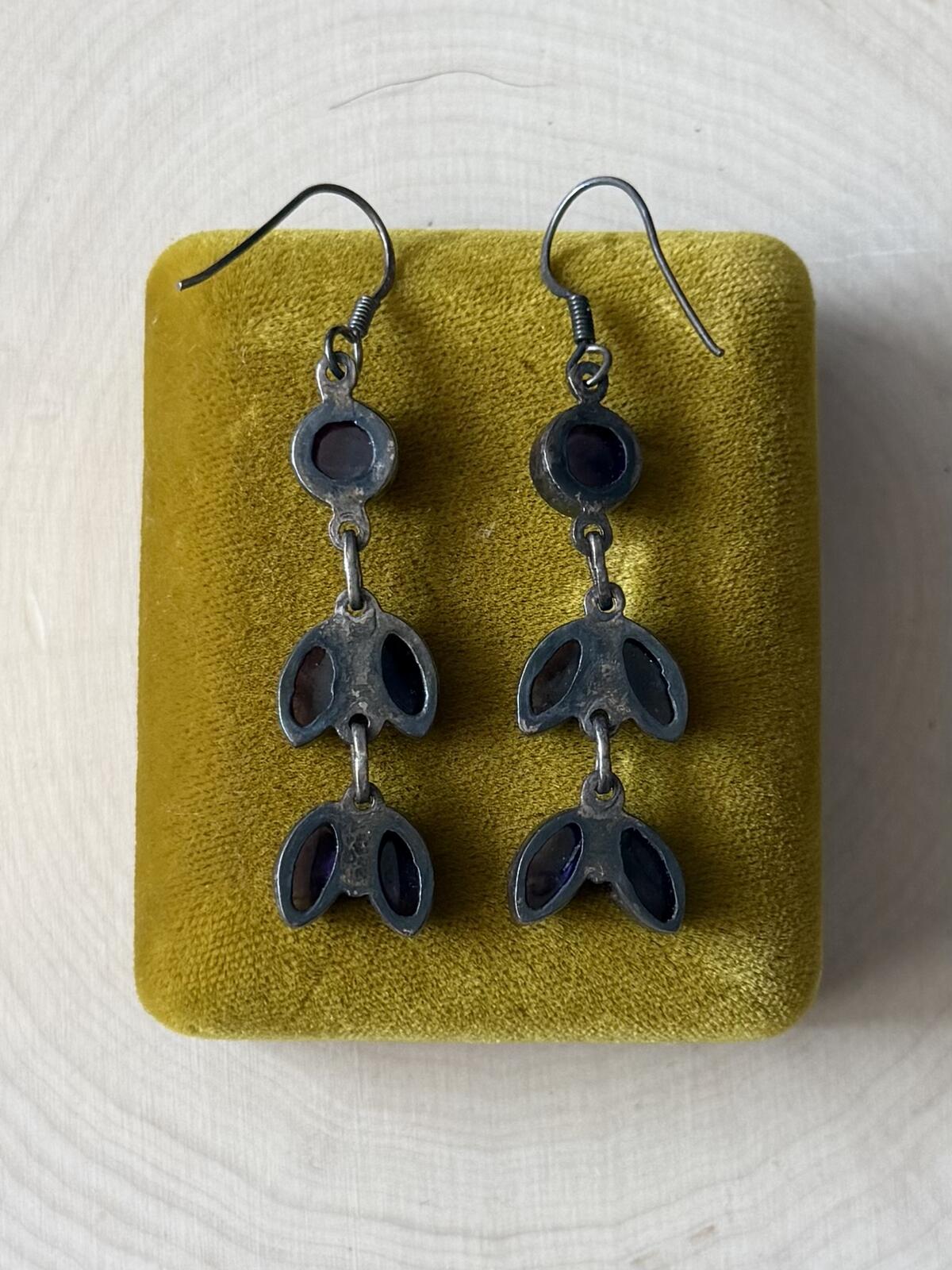Vintage Sterling Silver & Genuine Amethyst Cabochon Purple Dangle Drop Earrings