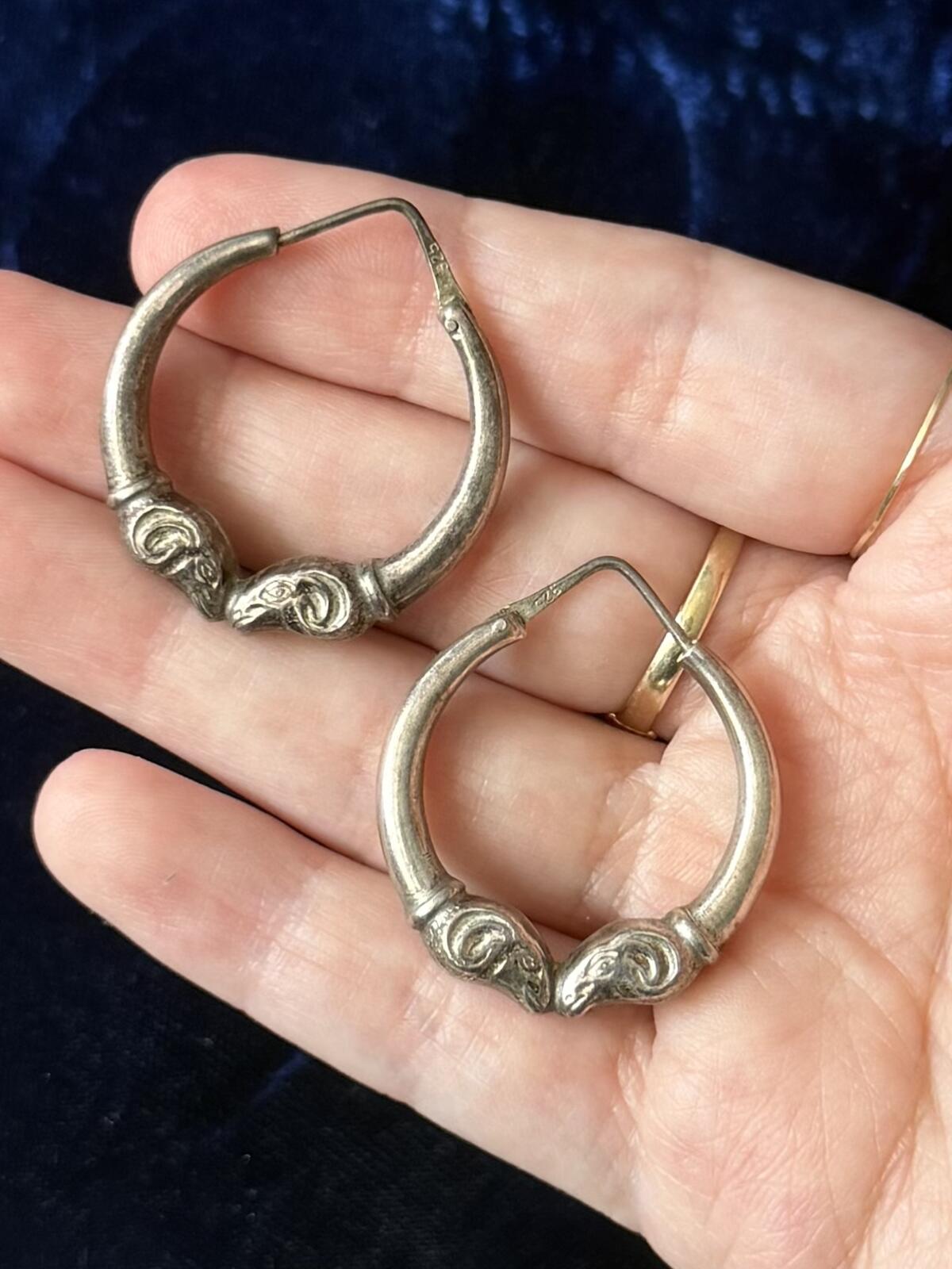 1970s Sterling Silver Double Ram Head Aries Hoop Earrings