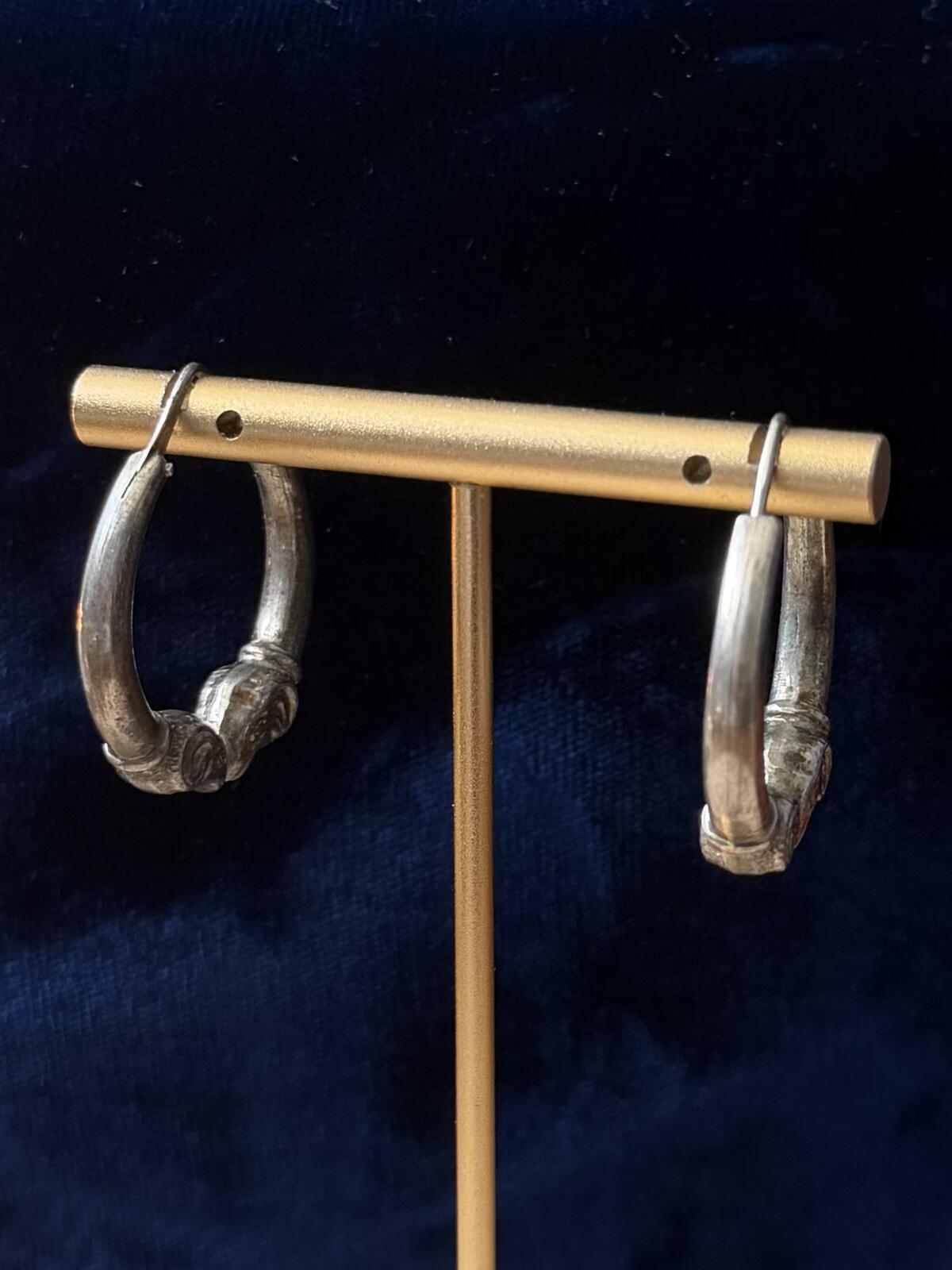 1970s Sterling Silver Double Ram Head Aries Hoop Earrings