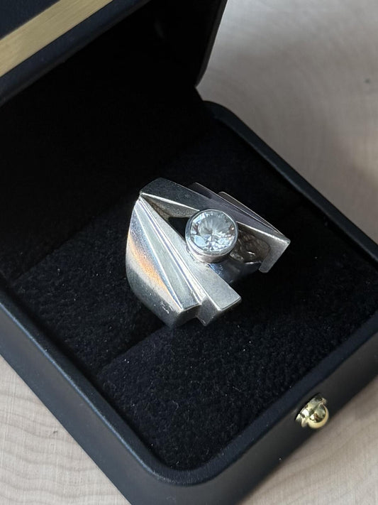 Vintage Modernist Sterling Silver Sculptural Statement Ring Cubic Zirconia US 4.25
