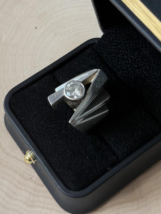 Vintage Modernist Sterling Silver Sculptural Statement Ring Cubic Zirconia US 4.25