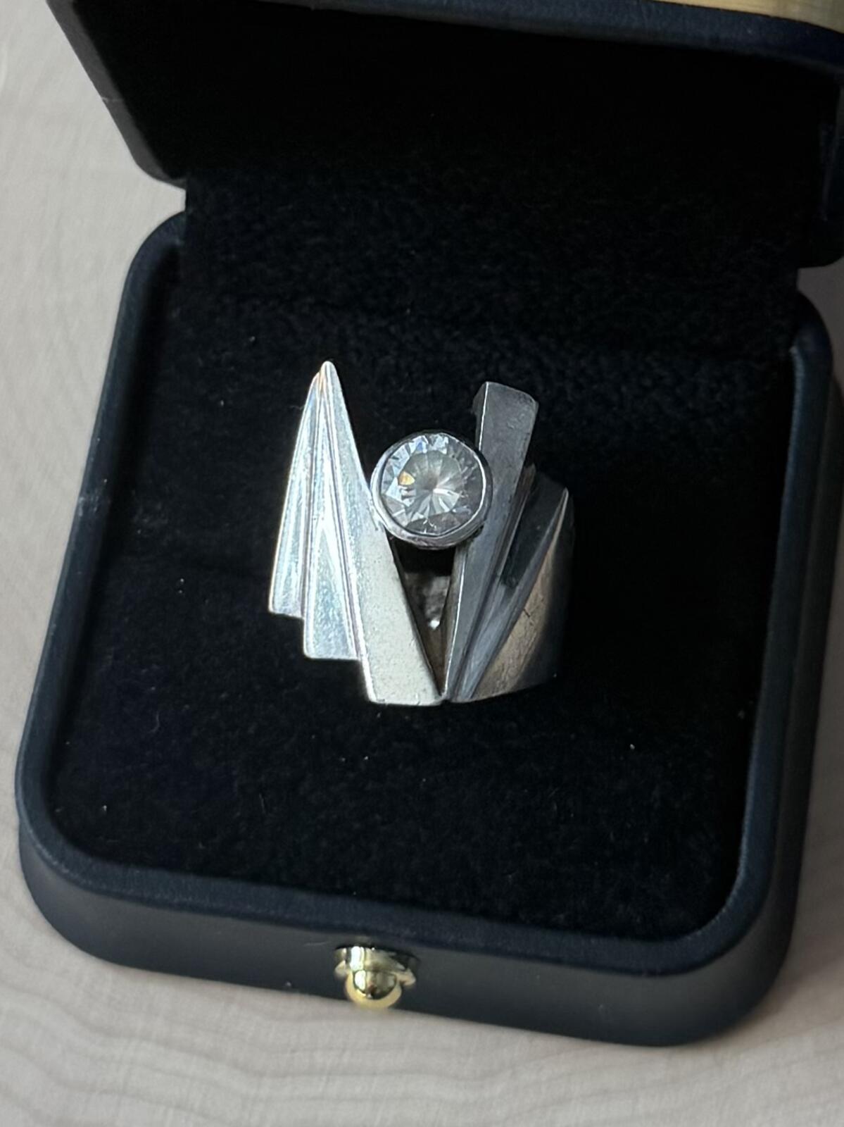 Vintage Modernist Sterling Silver Sculptural Statement Ring Cubic Zirconia US 4.25