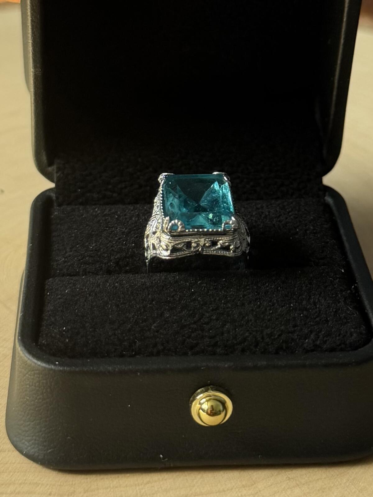 1930s Art Deco Signed NEMCO Silver Tone Blue Glass Cocktail Ring US 2.75