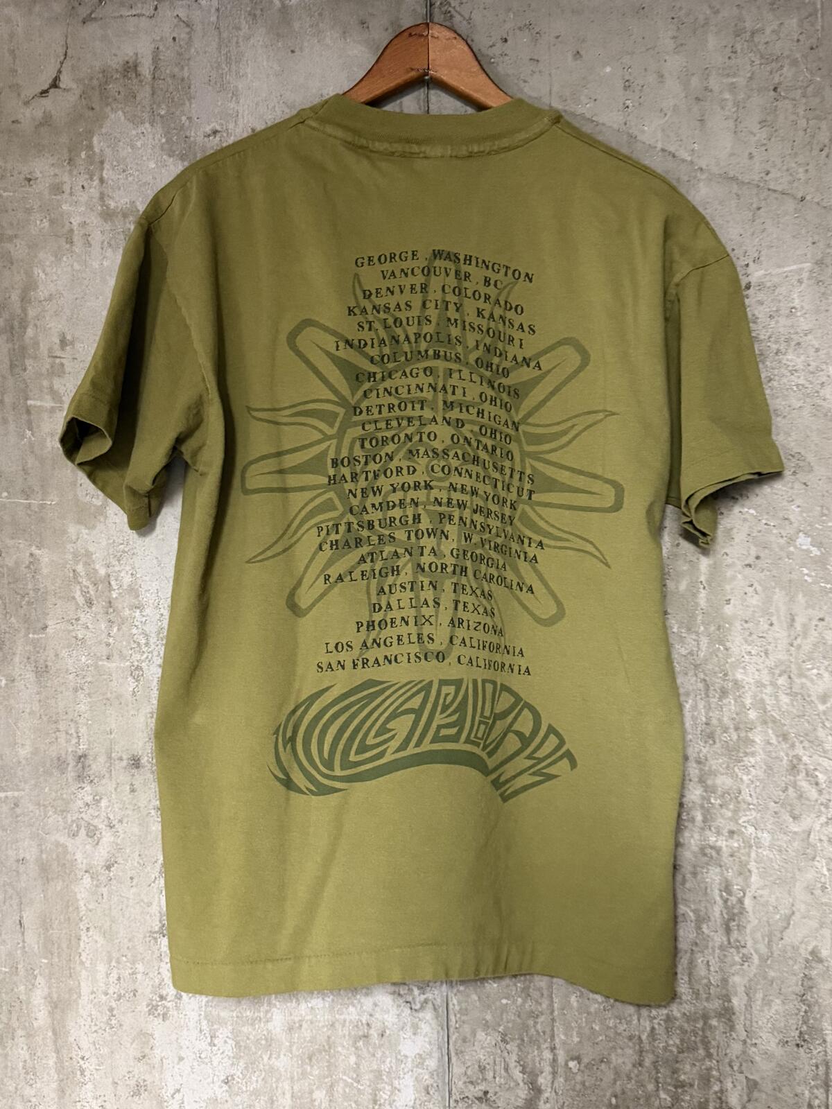 1995 Lollapalooza Concert Tee Green Tribal Design Single Stitch Anvil L