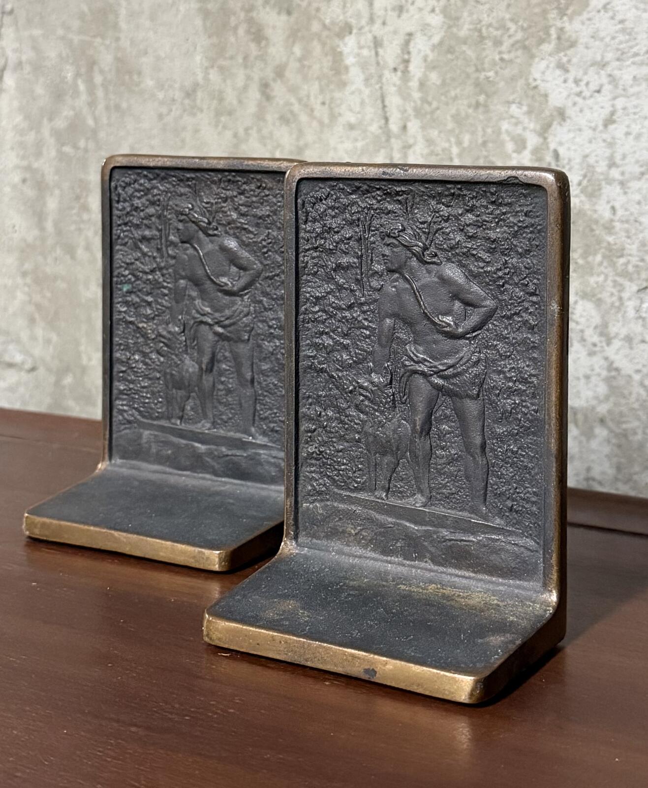 1920s Judd Manufacturing Co. The Last of the Mohicans Solid Bronze Bookends