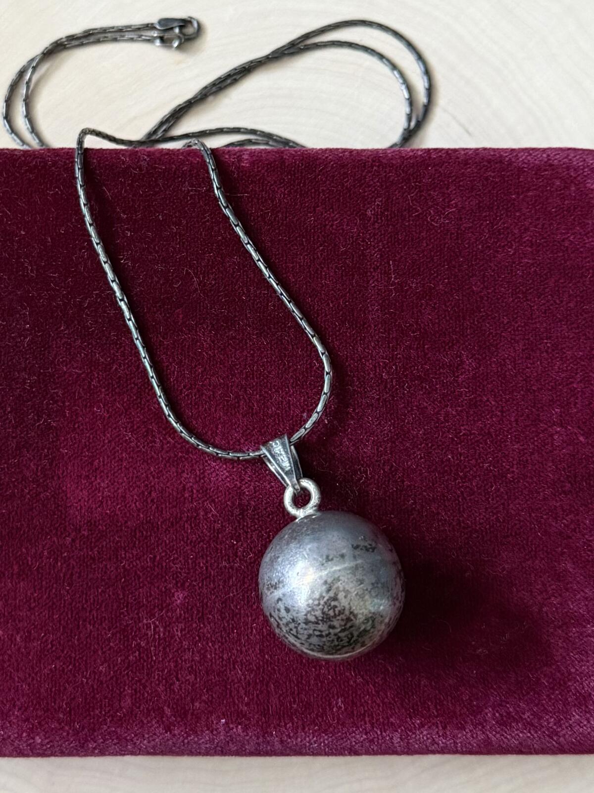 Vintage Signed TD-51 Taxco Mexico Sterling Silver Fairy Ball Sphere Pendant Necklace 24.25"