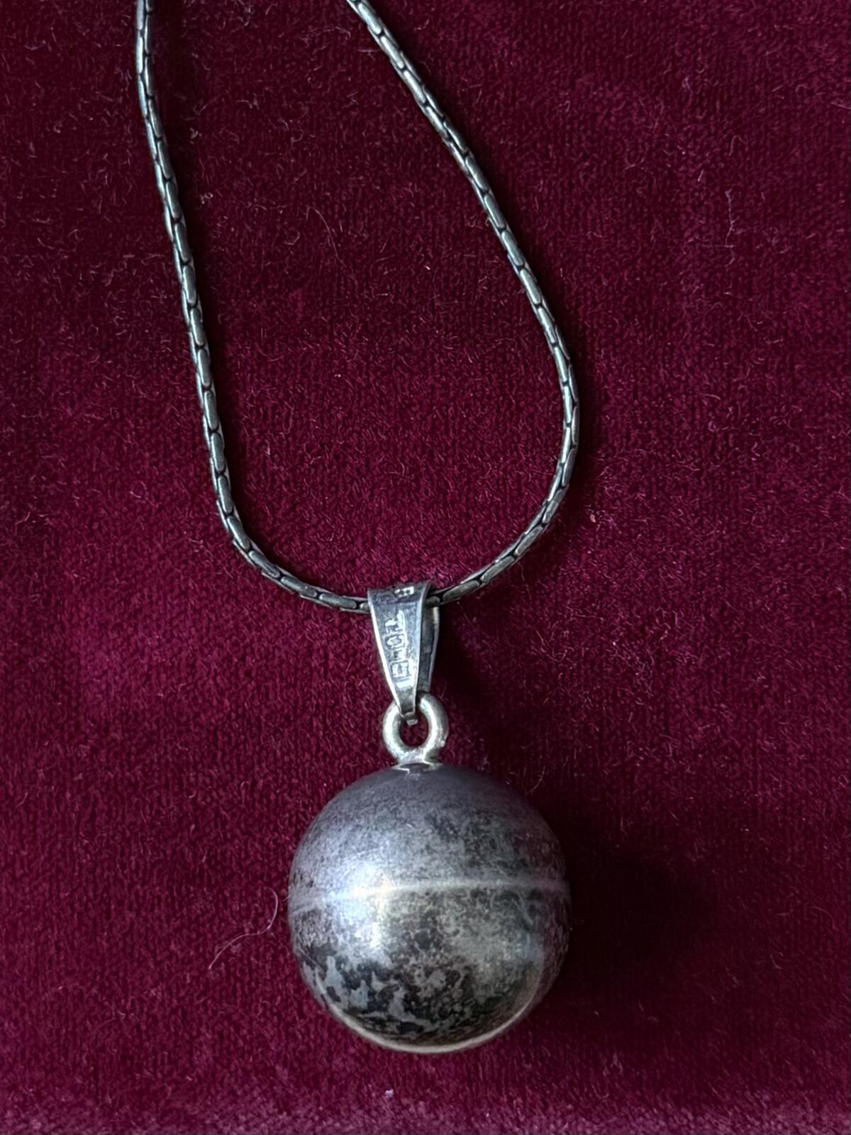 Vintage Signed TD-51 Taxco Mexico Sterling Silver Fairy Ball Sphere Pendant Necklace 24.25"