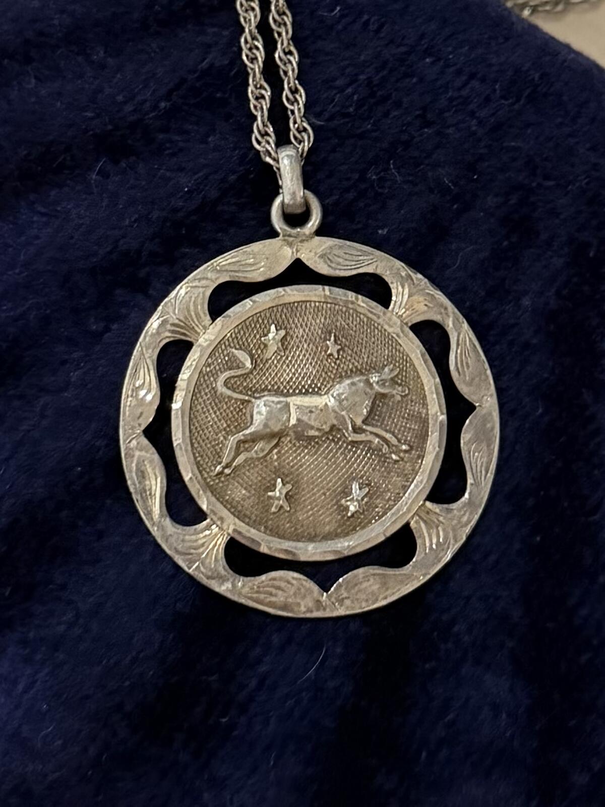 Vintage Taxco Mexico Sterling Silver Taurus Bull Zodiac Pendant Necklace 23.75"