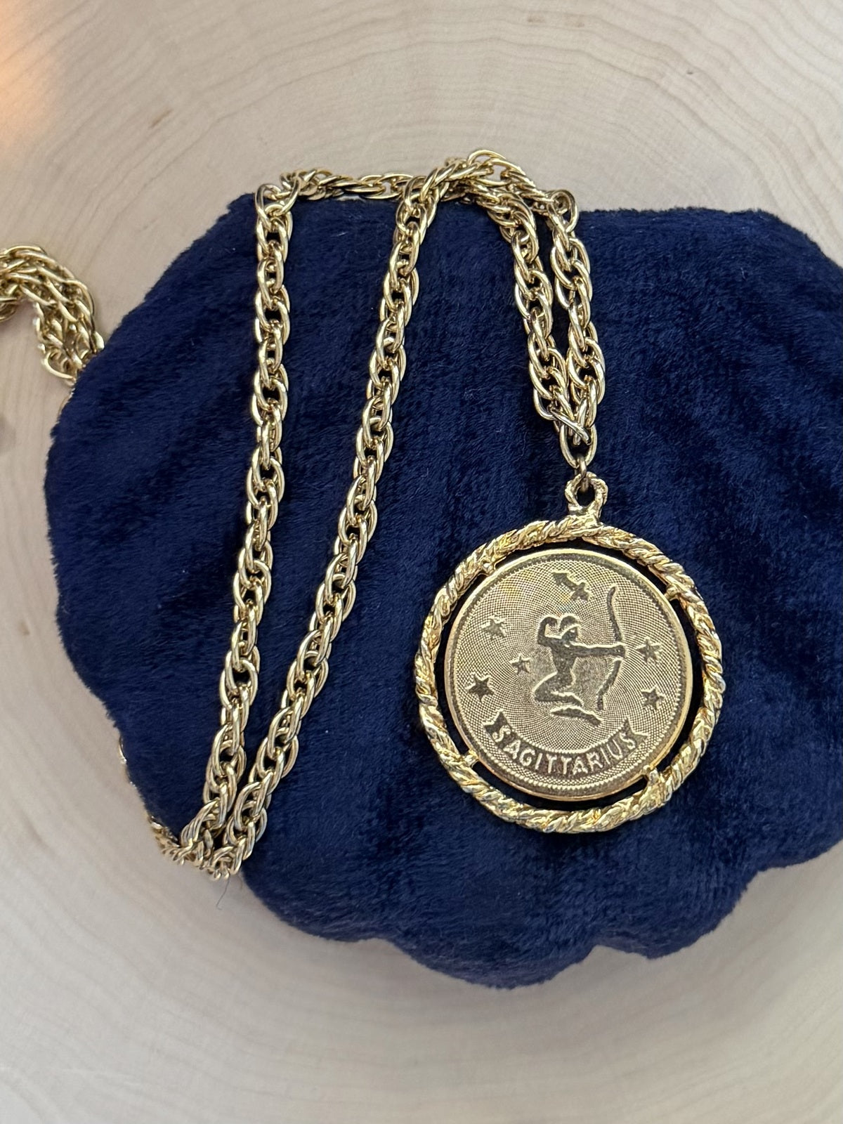 1960s 1970s Midcentury Gold Tone Sagittarius Archer Zodiac Necklace 24"