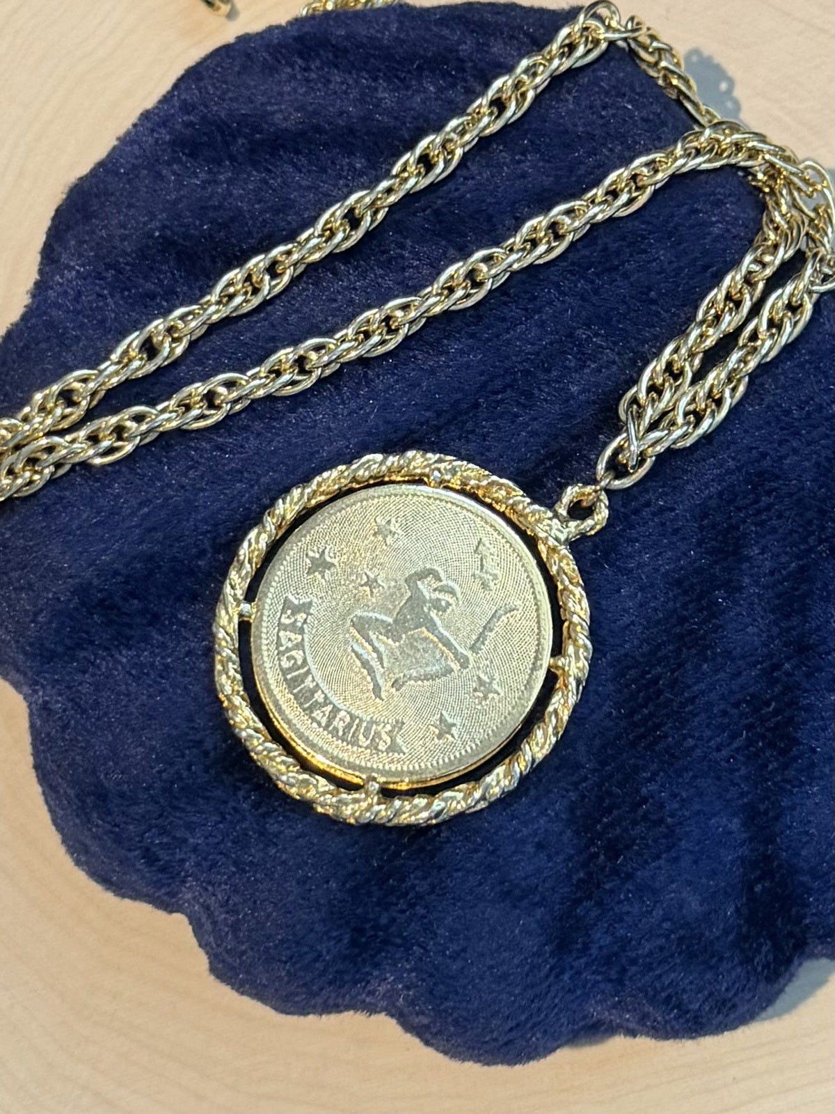 1960s 1970s Midcentury Gold Tone Sagittarius Archer Zodiac Necklace 24"