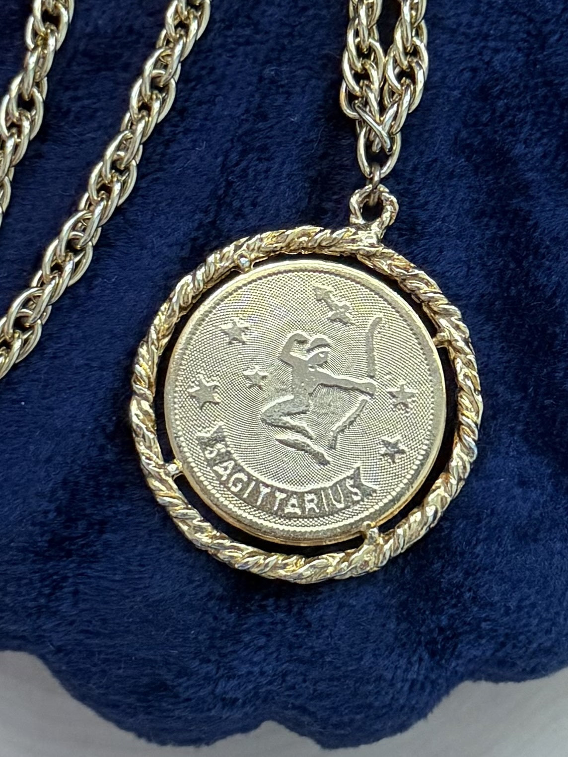 1960s 1970s Midcentury Gold Tone Sagittarius Archer Zodiac Necklace 24"