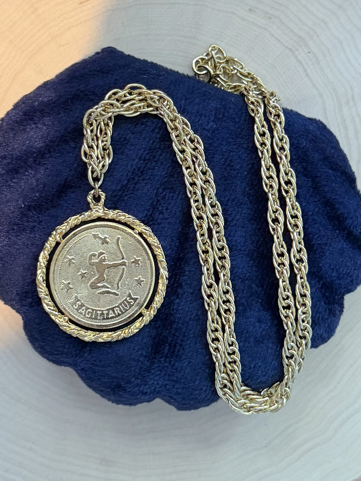 1960s 1970s Midcentury Gold Tone Sagittarius Archer Zodiac Necklace 24"
