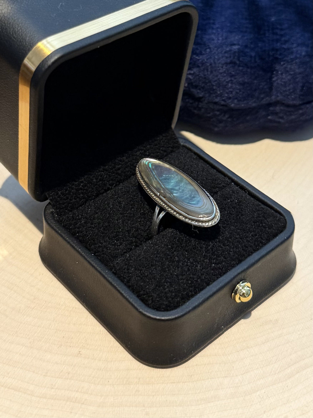 Vintage Taxco Mexico Sterling Silver Oval Abalone Shell Split Shank Ring US 7.25