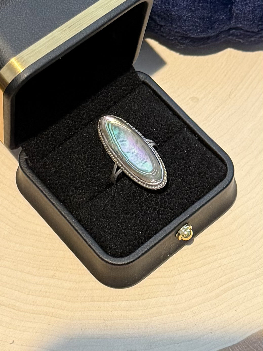 Vintage Taxco Mexico Sterling Silver Oval Abalone Shell Split Shank Ring US 7.25