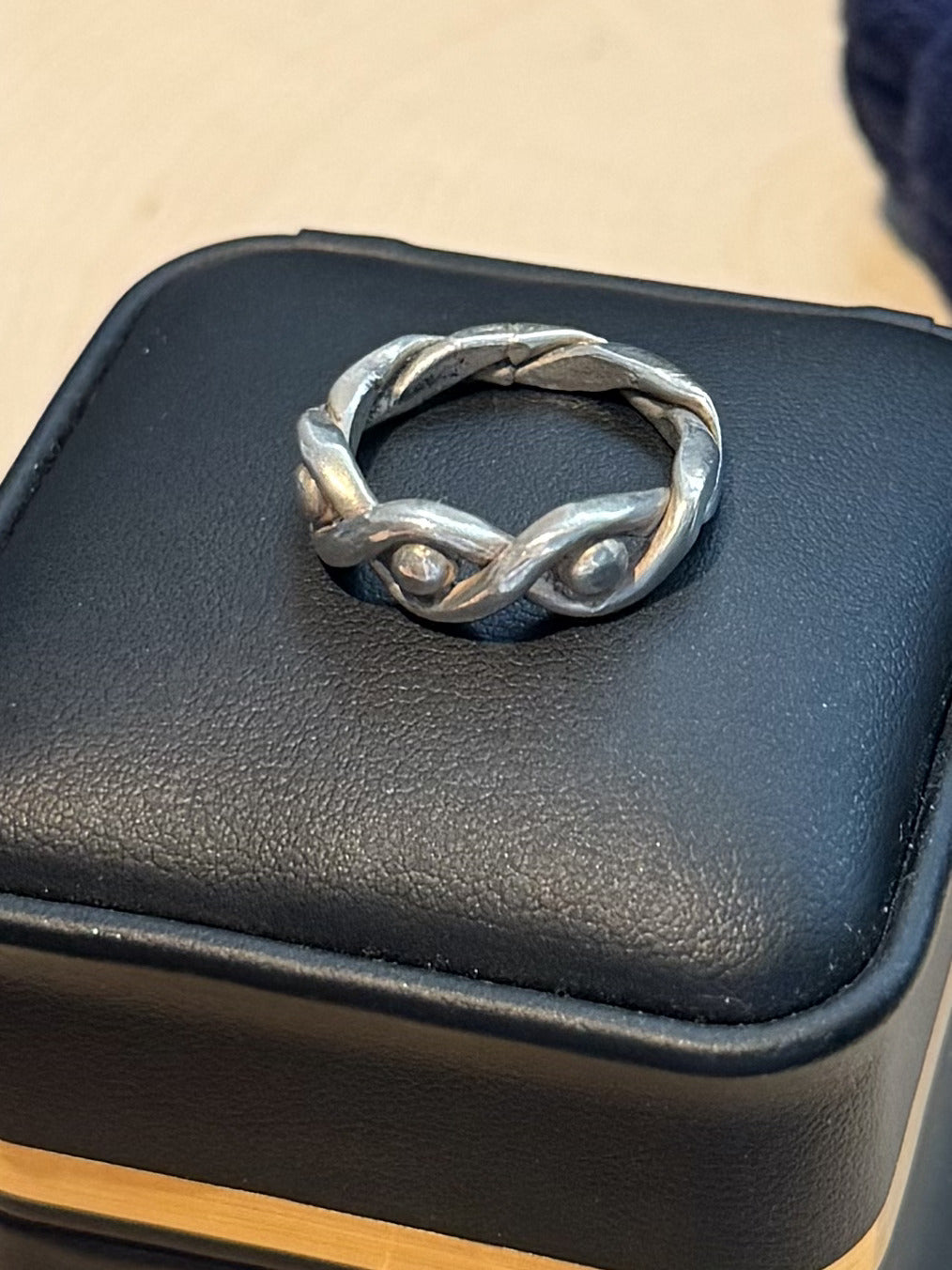 Vintage Sterling Silver Twisted Braid Seeing Eye Band Ring US 7