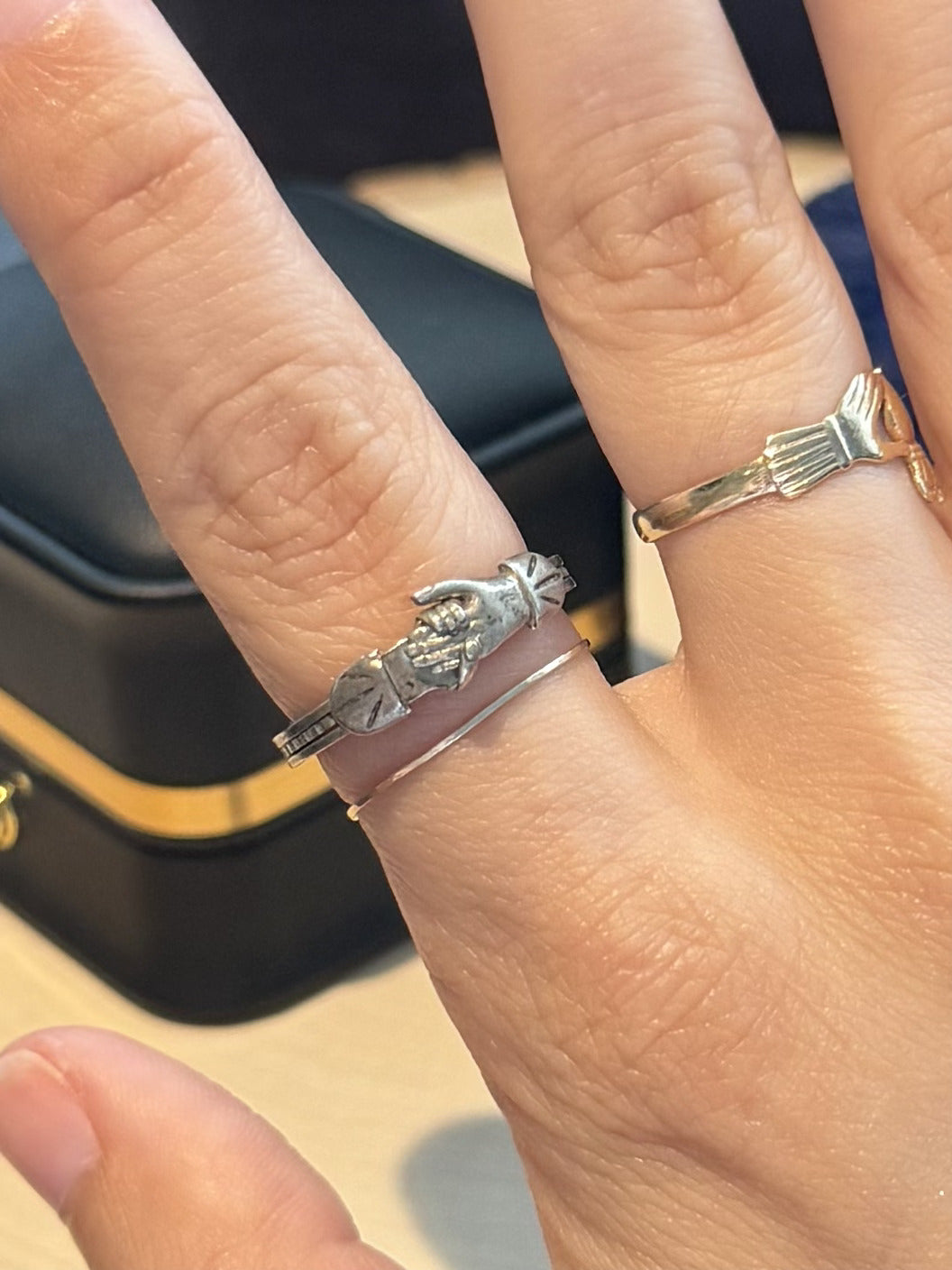 Antique Sterling Silver Fede Hands Gimmel Interlocking Hands Heart Ring US 7