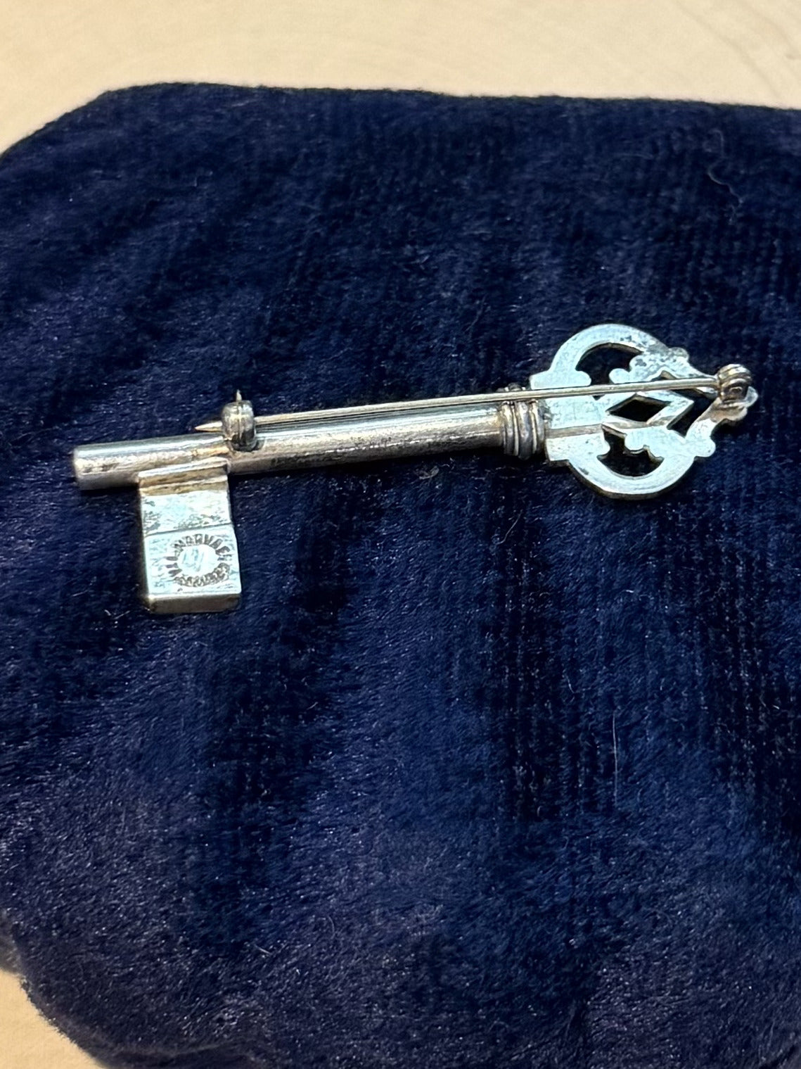 1940s Signed L. Narvaez Taxco Mexico Sterling Silver Skeleton Key Brooch