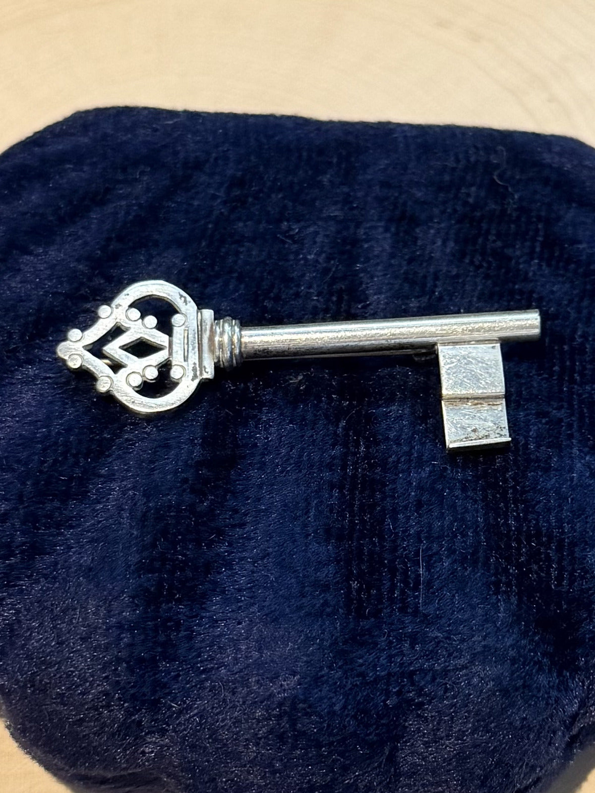 1940s Signed L. Narvaez Taxco Mexico Sterling Silver Skeleton Key Brooch