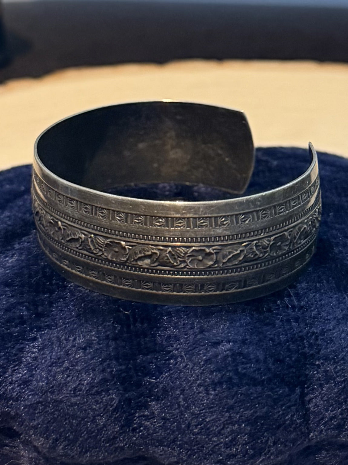1950s Signed Danecraft Sterling Silver Floral Cuff Bracelet 17.54g