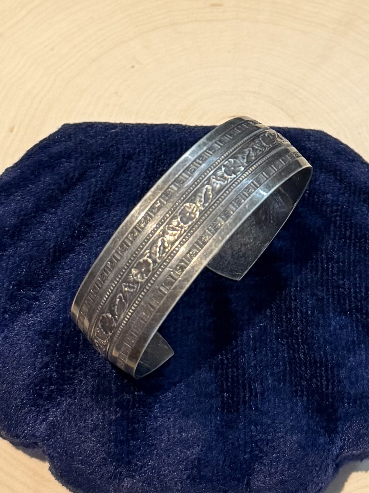1950s Signed Danecraft Sterling Silver Floral Cuff Bracelet 17.54g