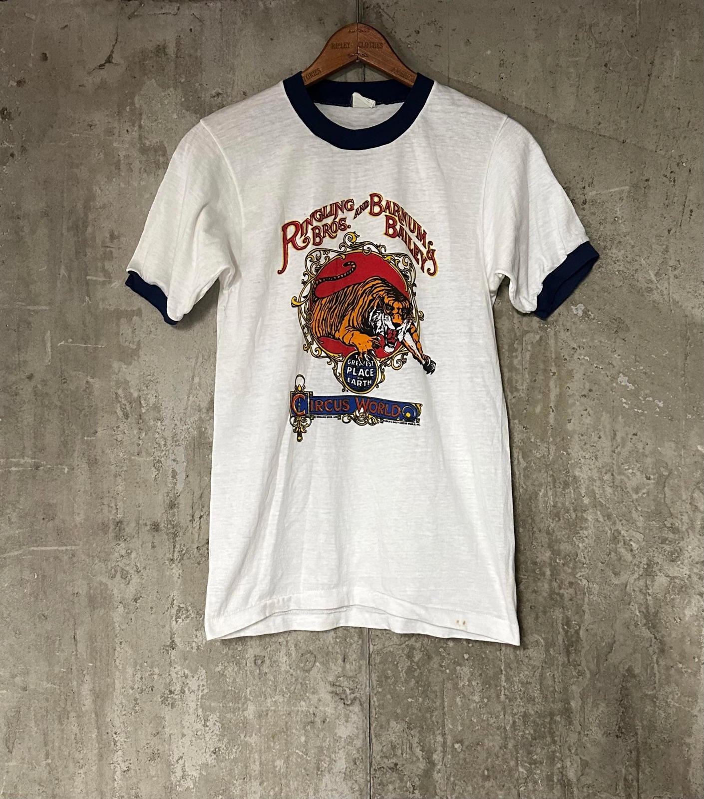 1980s Ringling Bros and Barnum & Bailey Circus Ringer Tee