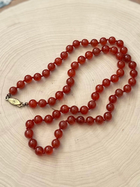 Vintage Midcentury Hand Knotted Genuine Carnelian Beaded Necklace Fish Hook 23.5