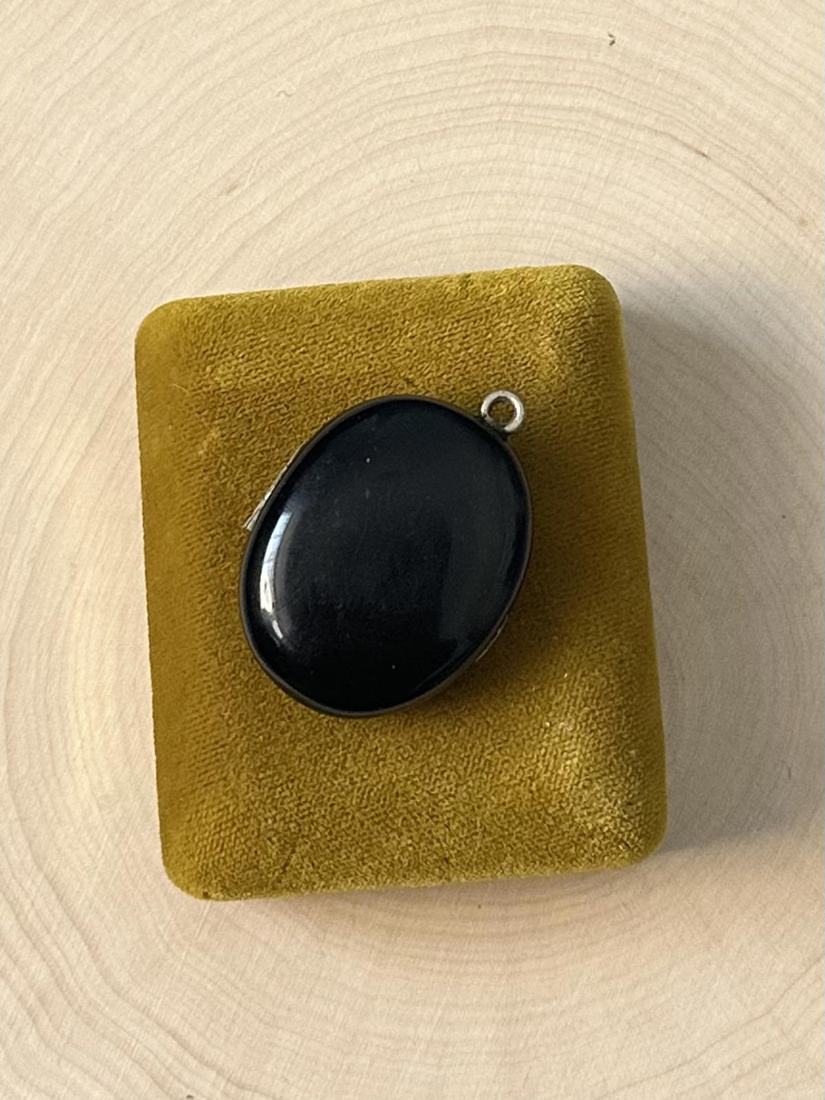Antique 1870s Victorian Era Oval Whitby Jet Carved Edge Mourning Locket